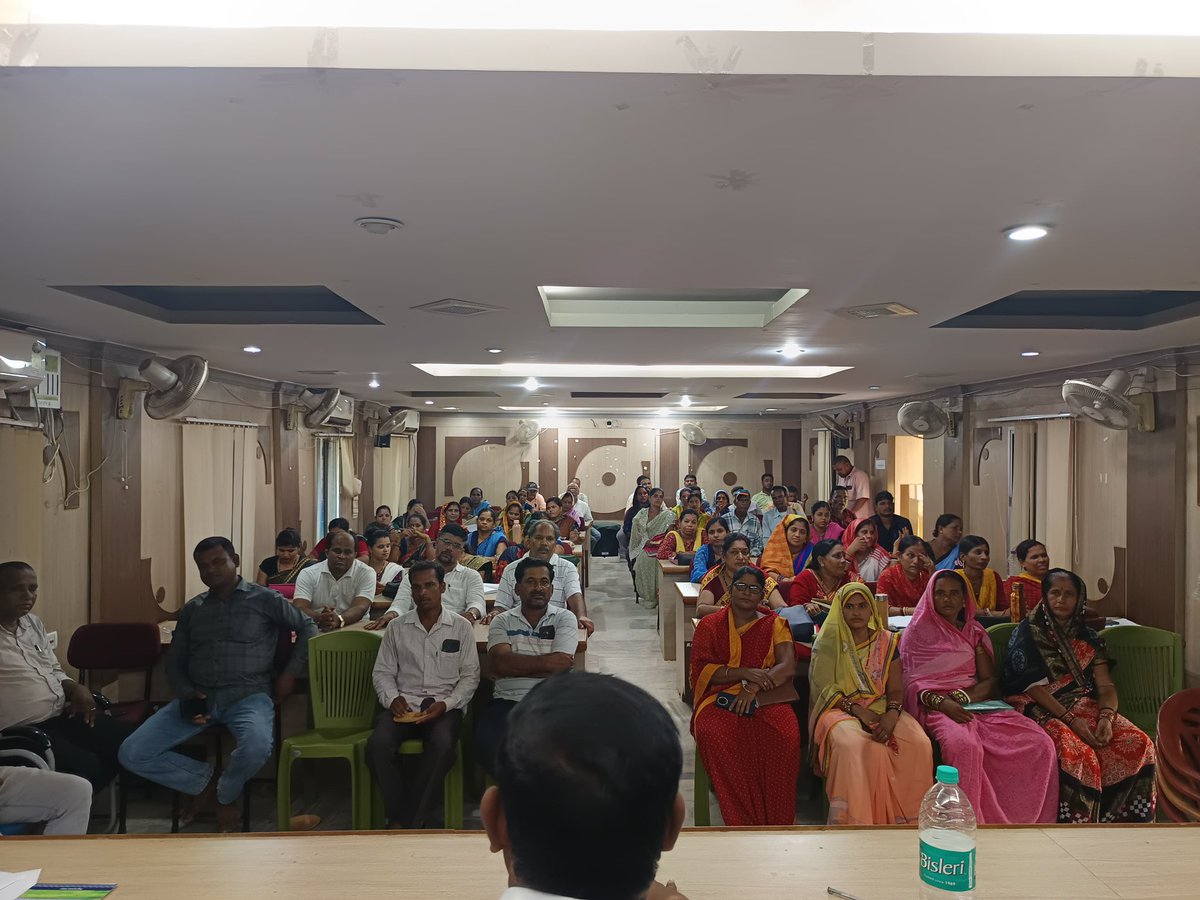 bdo_polasara's tweet photo. The 2nd Phase Training Programme on Panchayat Development Plan (PDP) was conducted at the Polasara Block Conference Hall. The programme aimed to strengthen the capacity of Panchayati Raj Institution (PRI) representatives and officials in preparing comprehensive, participatory, and need-based Panchayat Development Plans. Participants were oriented on the planning process, convergence of schemes, effective resource utilization, and the preparation of sustainable development plans for their respective Gram Panchayats.@CMO_Odisha @IPR_Odisha @PRDeptOdisha @Ganjam_Admin @SDMChatrapur @ZP_Ganjam