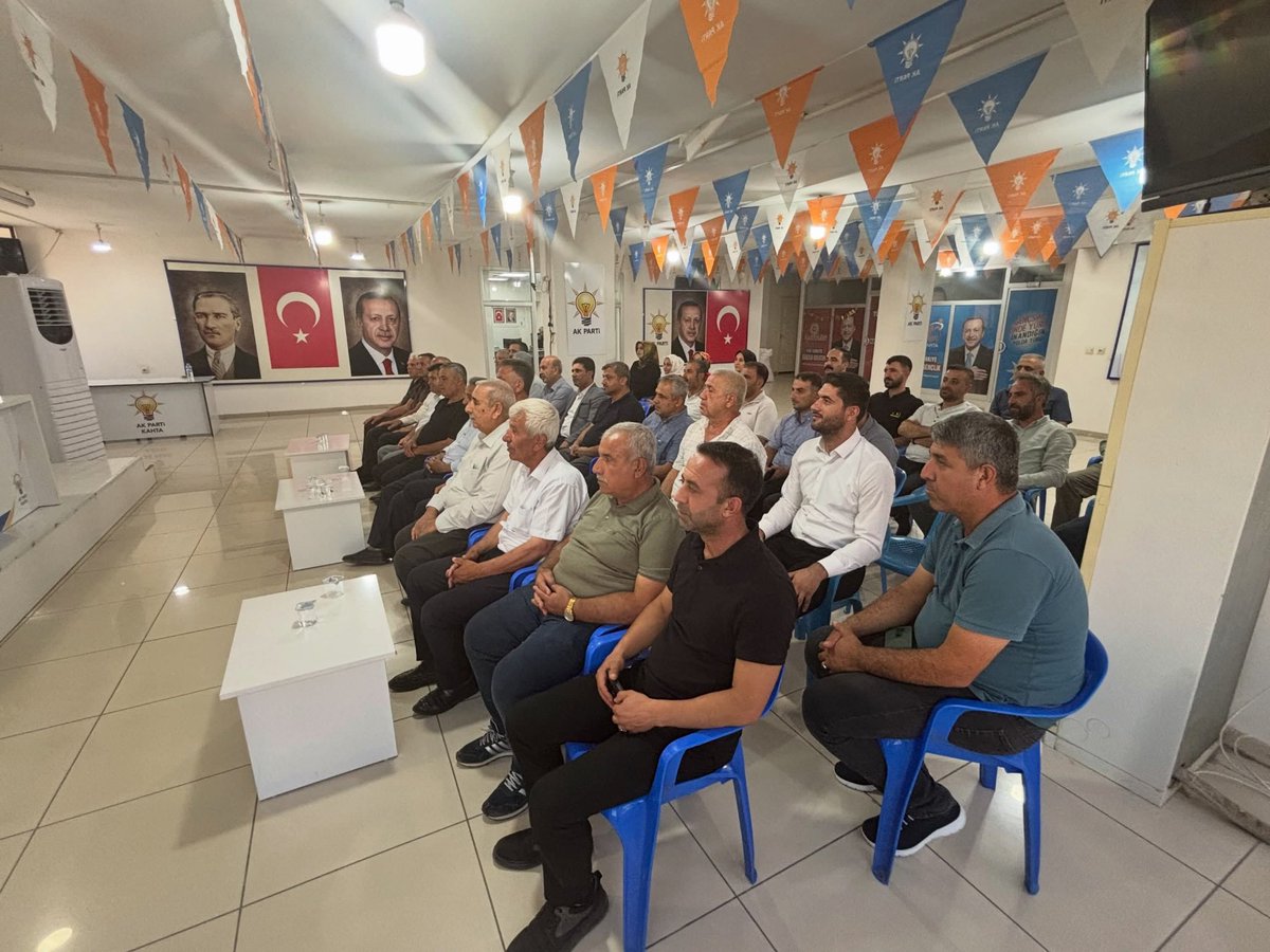 Av_gafarcelebi's tweet photo. “Birlikten güç, istişareden bereket doğar.”

AK Parti Adıyaman İl Başkanımız Sayın Ekrem Çadır’ın başkanlığında haftalık olağan toplantımızı gerçekleştirdik.

Toplantımızda teşkilat çalışmalarımızı değerlendirirken, üye kayıt çalışmalarımız başta olmak üzere önümüzdeki döneme ilişkin faaliyetlerimizi istişare ettik.

Milletimize hizmet yolunda aynı inanç, aynı heyecan ve ortak akılla çalışmalarımızı kararlılıkla sürdürüyoruz.

@RTErdogan  @Akparti  @abuyukgumus  @hakanaksu058  @farukaytek  @resulkurt34  @dr_ishaksan  @MustafaAlkayis  @HuseyinOzhan_ @avekremcadir