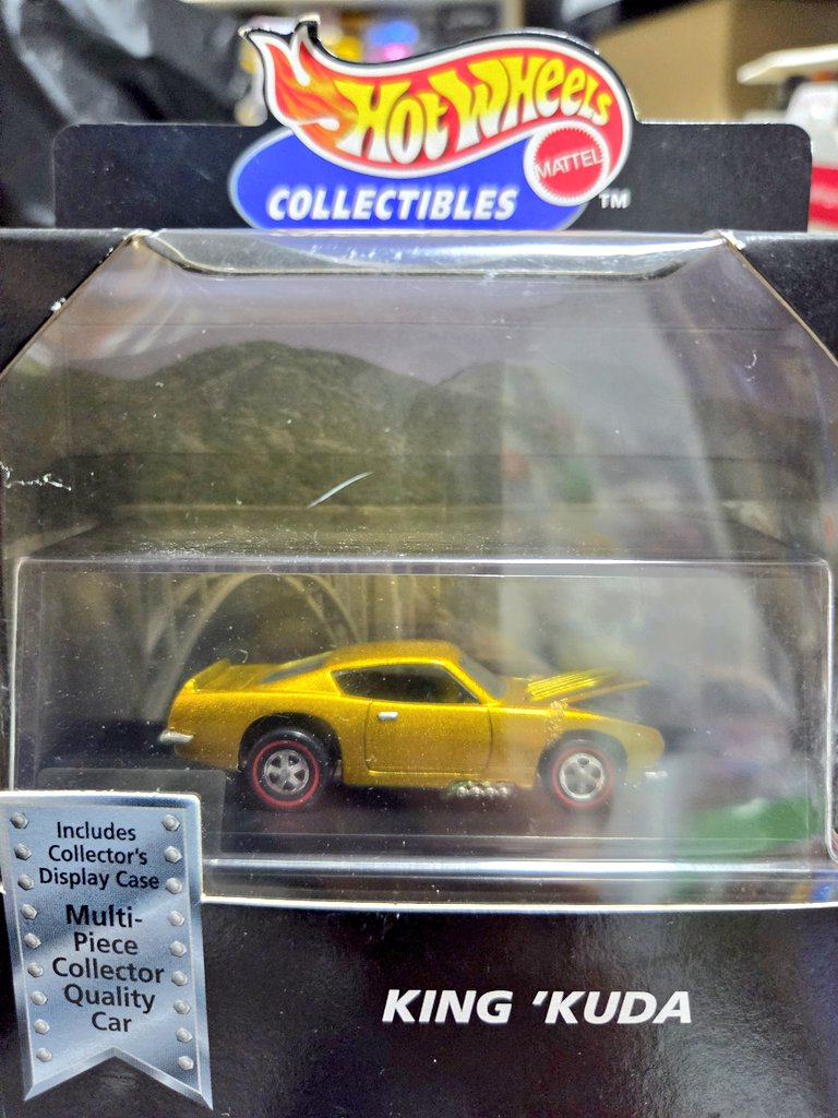 MuXiong20802's tweet photo. 先日のリサ店巡り休日のリフレッシュ🚗トイザらスに行きお安くなった5Pack発見以前師匠に譲っていただいたコックニーキャブのバリ発見即購入😁✨✨その後ロケットトイズさんへ今回はコレクティブルKINGKUDA
とルース購入カルソニックカラーに一目惚れして1台ゲットしちゃいました😁✨ https://t.co/Gg87S7PLs2