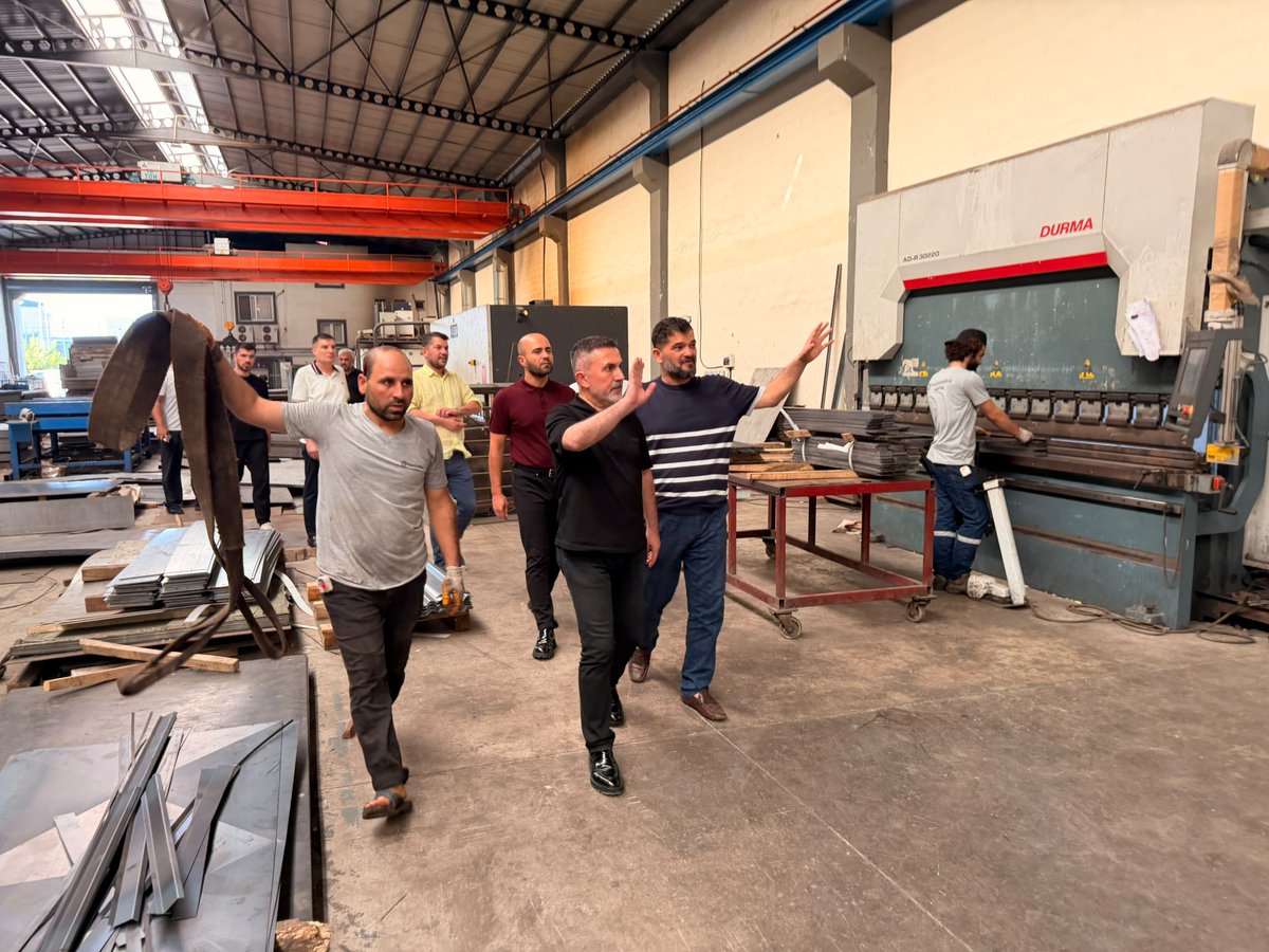 Tamer_Dagli's tweet photo. Yıldızoğlu Metal’i ziyaret ederek firma yetkilileri ile bir araya geldik.

Üretime, istihdama ve şehrimizin ekonomisine sundukları değerli katkılar için teşekkür ediyor; çalışmalarında kolaylık ve başarı diliyorum. https://t.co/lWqJgOzWsq