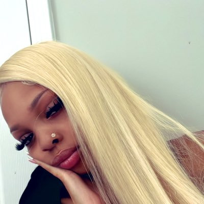 mrsgrim38's tweet photo. #NewProfilePic https://t.co/jnH4qpsBqv