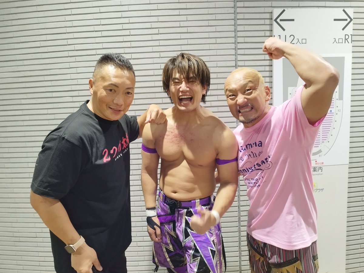 t_k_style's tweet photo. 【感謝】⁡
⁡本日7.14でプロレスラーデビューから3周年⁡！
⁡⁡
デビューしてから⁡たくさんの方に応援していただき、特に今年は色んな舞台、憧れのリングにも上がることができたのと同時に、ファンの時から憧れていた選手と関わらせていただき、本当に密度の高い1年でした⁡。⁡
⁡⁡⁡⁡
⁡僕自身デビューからフリーという立場を取らせていただいており、本当にたくさんのご縁に恵まれて試合の機会も沢山頂き、今年も1年無事プロレスラーとして駆け抜けることができました⁡。
⁡⁡
これまでは関西をメインに活動しておりましたが、3年目はもっともっと色んな都道府県へ出向き、活躍の場を広げて行きたいと思っております。⁡
⁡そして目標での1つでもある東京での試合というのも叶えてみせます！⁡⁡
⁡
⁡3年目の抱負としては、僕自身まだベルトを獲ったことがないので、ベルトを獲った姿を応援してくださる皆様にお見せたいと思っております⁡。
⁡
⁡これからも応援のほどよろしくお願い申し上げます⁡。⁡
⁡⁡
⁡寺前和樹⁡
⁡⁡
⁡ #プロレス⁡
⁡ #プロレスラー⁡
⁡ #寺前和樹⁡
⁡ #筋トレ