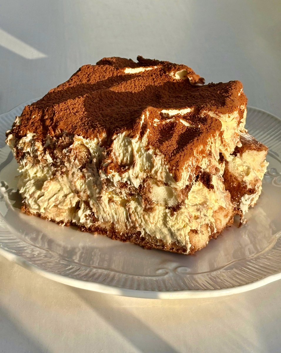 saweeeties's tweet photo. chocolate tiramisú 🤎 https://t.co/G2bOGyoBB0