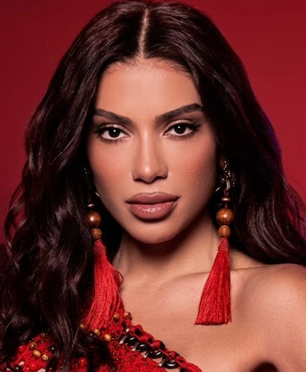 updatecultura's tweet photo. Anitta começou a seguir Baco Exu do Blues no Instagram. https://t.co/EM4E1j2ATH