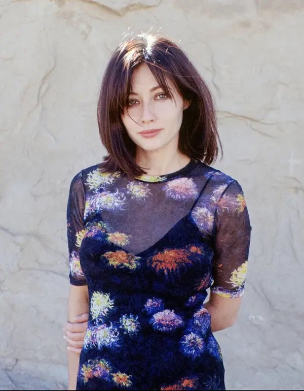 Charmed_Reunion's tweet photo. Two years without Shannen Doherty. 💔🤍 https://t.co/zO4S9PZvGt