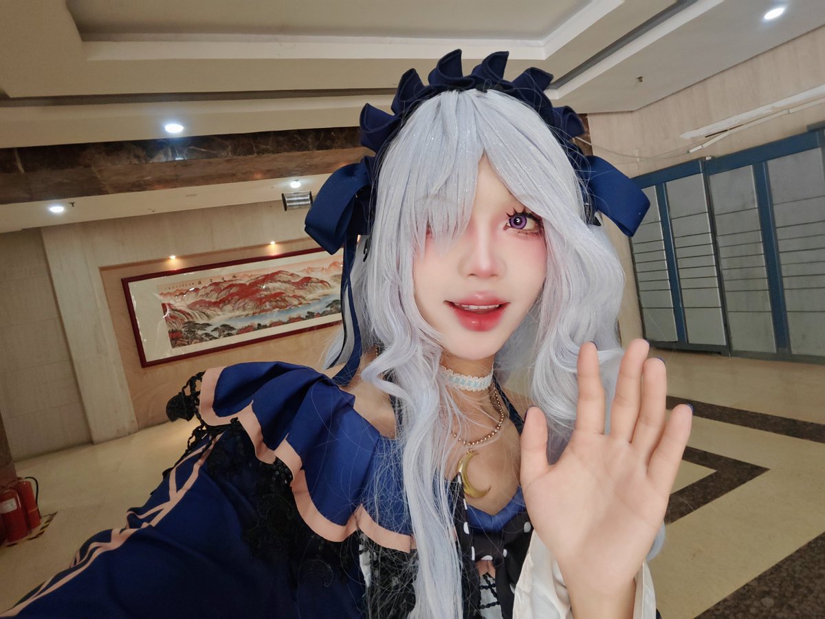 miku96843553's tweet photo. 今天漫展最后一天，依旧是夏目安安～
可惜没遇见更多魔裁同好TT https://t.co/AQYTCYjNw3