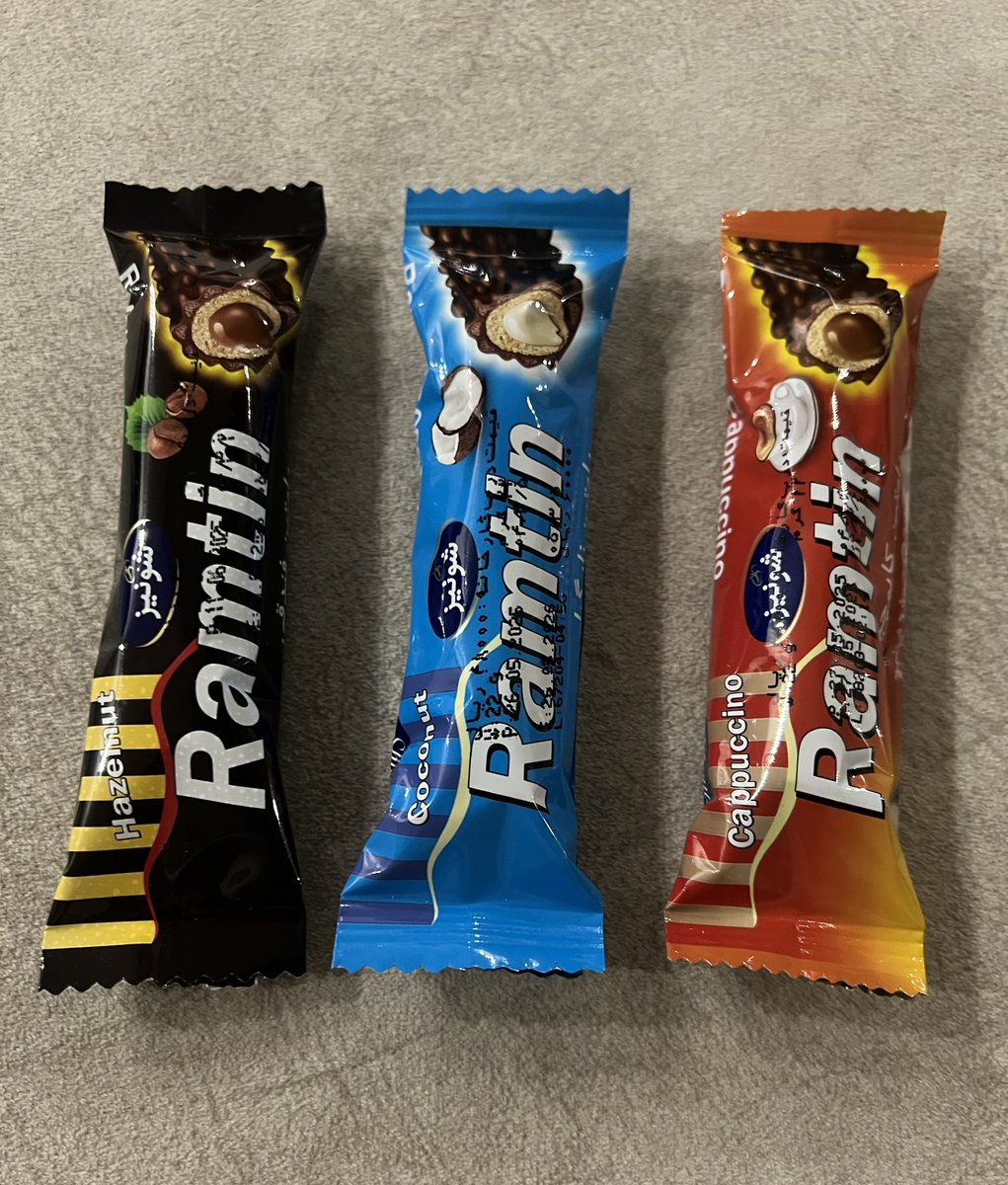 skyshvm's tweet photo. رامتین کدومش؟
کاپوچینو 🧡
نارگیلی 💙
فندقی 🤎 https://t.co/RBMoIBye0H