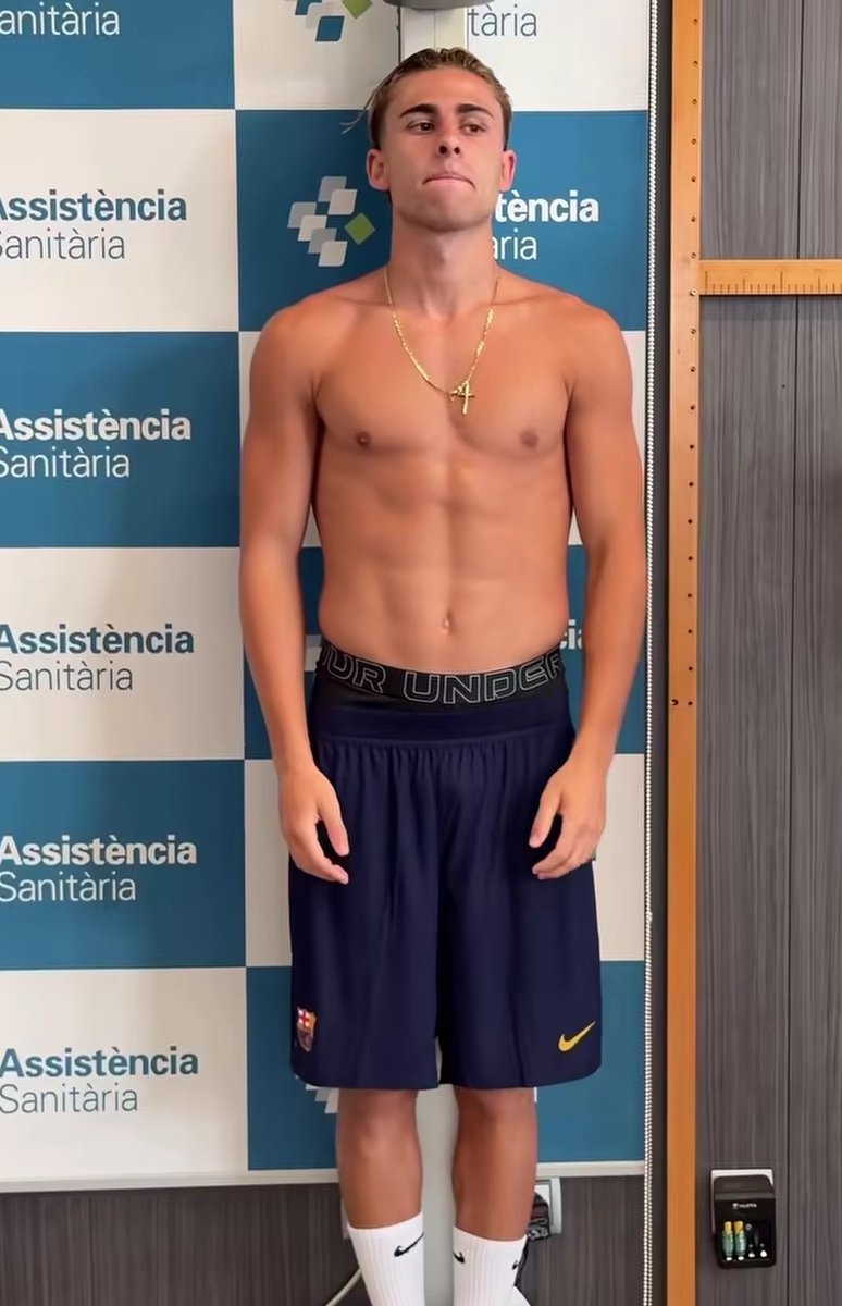 PablittoGavi's tweet photo. Fermín... you're so strong😍🥵
#fermin #gay #football https://t.co/19VRA8v7Yn