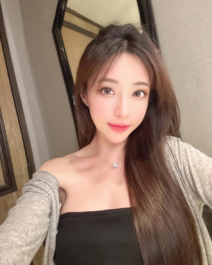 tentangivan's tweet photo. 這樣的身材你們會喜歡嗎

喜歡➕1 https://t.co/AKCcQlCbJv