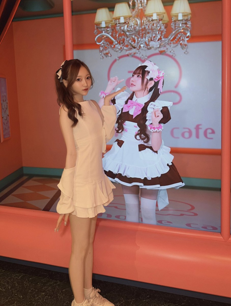 O227_com's tweet photo. 📍あっとほーむカフェ名古屋大須本店

野生のHitomiさんみっけ🎀❤︎❤︎ https://t.co/rs7wgiRLJq