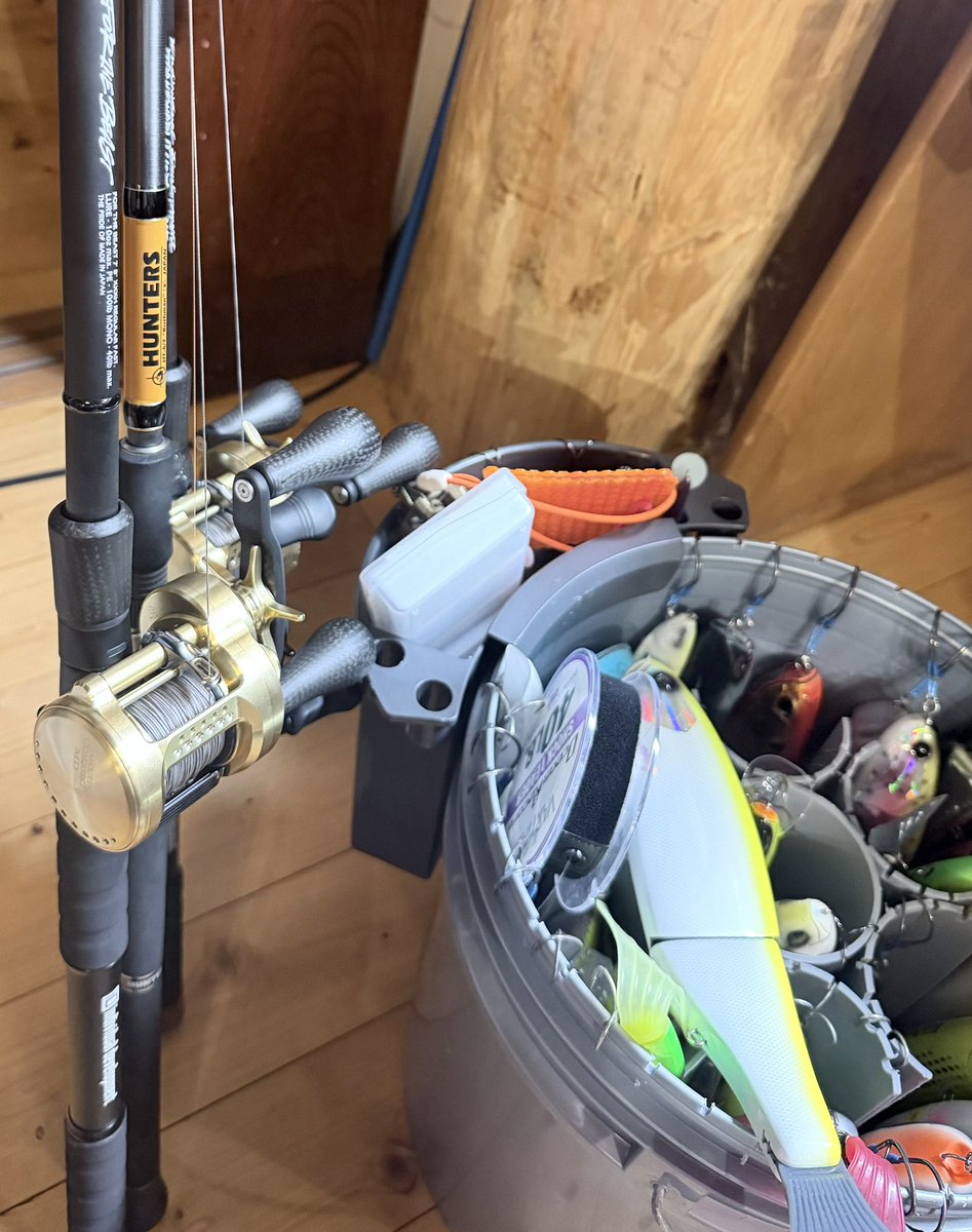 kamiya_244's tweet photo. とりあえずいつでも調査に行ける準備した。

また色々と熱い？暑い？季節がやってきますね〜😊 https://t.co/J0qwN6rMJA