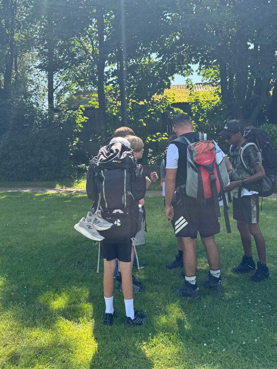 Millfieldhighsc's tweet photo. Our D of E Bronze Qualifier group is well underway.
#TeamMillfield
#BeExceptonal https://t.co/Uma0QpOAvo