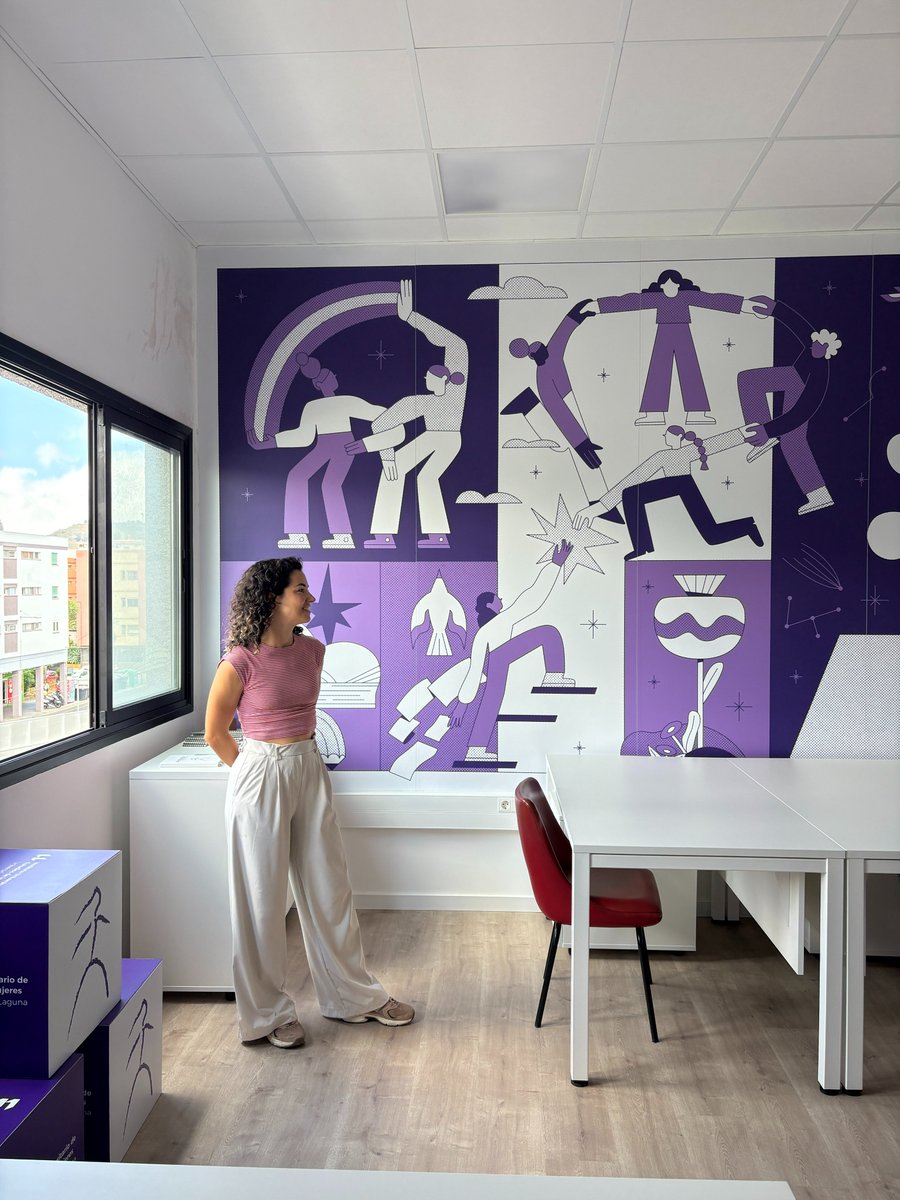 CienciaULL's tweet photo. Asimismo, este nuevo espacio cuenta con varios murales diseñados por Carla Garrido, técnica de #CienciaULL y diseñadora de la @ULL, que fueron presentados durante el acto de inauguración https://t.co/Wk1PjB12Lt