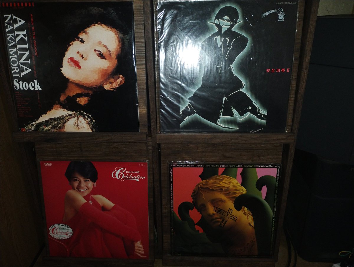 BarGoodFellows's tweet photo. 今日の嫁チョイス
＃中森明菜
＃安全地帯
＃小泉今日子
＃REBECCA https://t.co/OmBVZmBXJ9