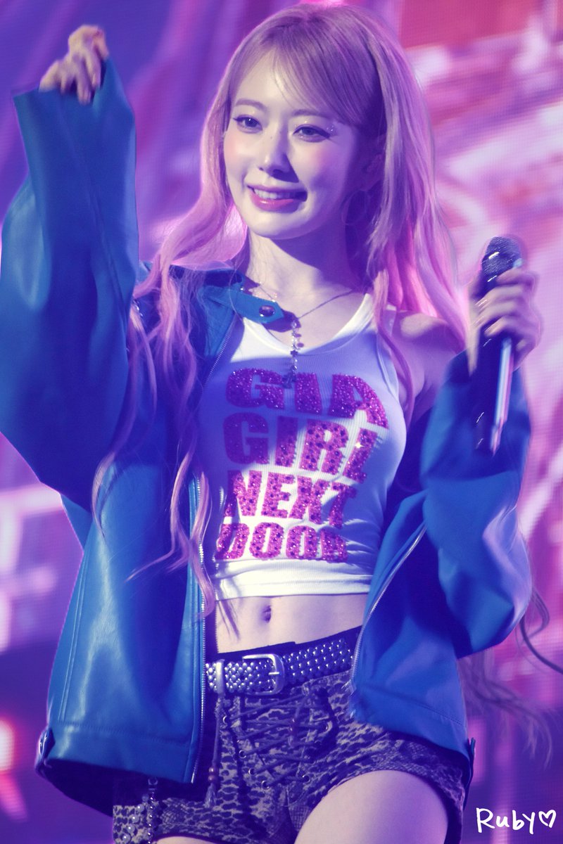 宮脇咲良