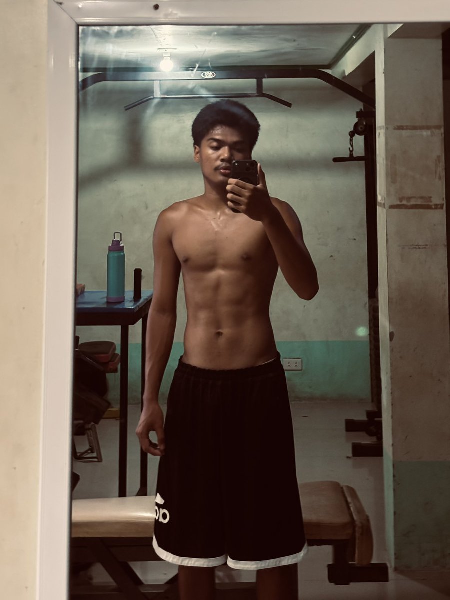 cutierashid's tweet photo. any advice anyone? https://t.co/IW9aayDe5v
