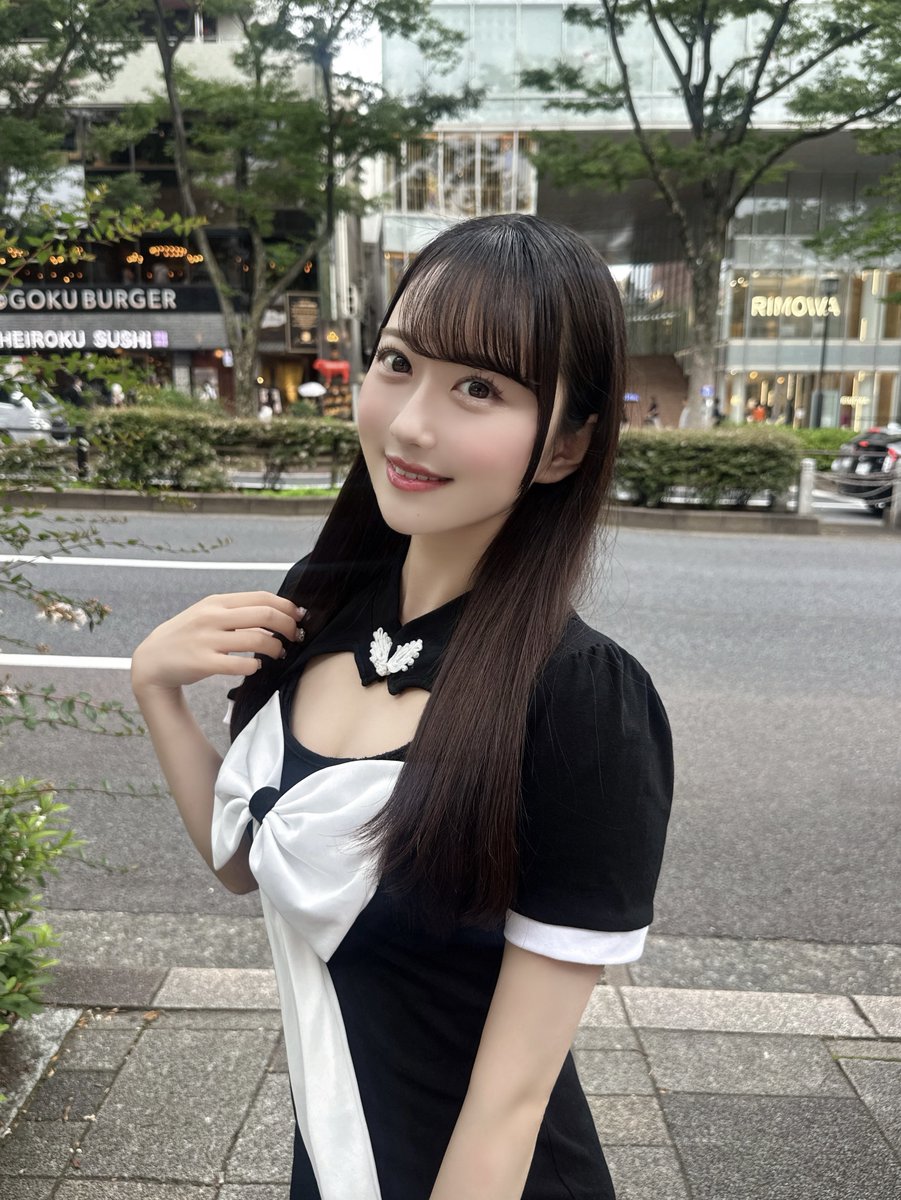 miちゃん miちゃん♡♡ 透明シール帳作りで楽しむかわいいステッカー | TikTok