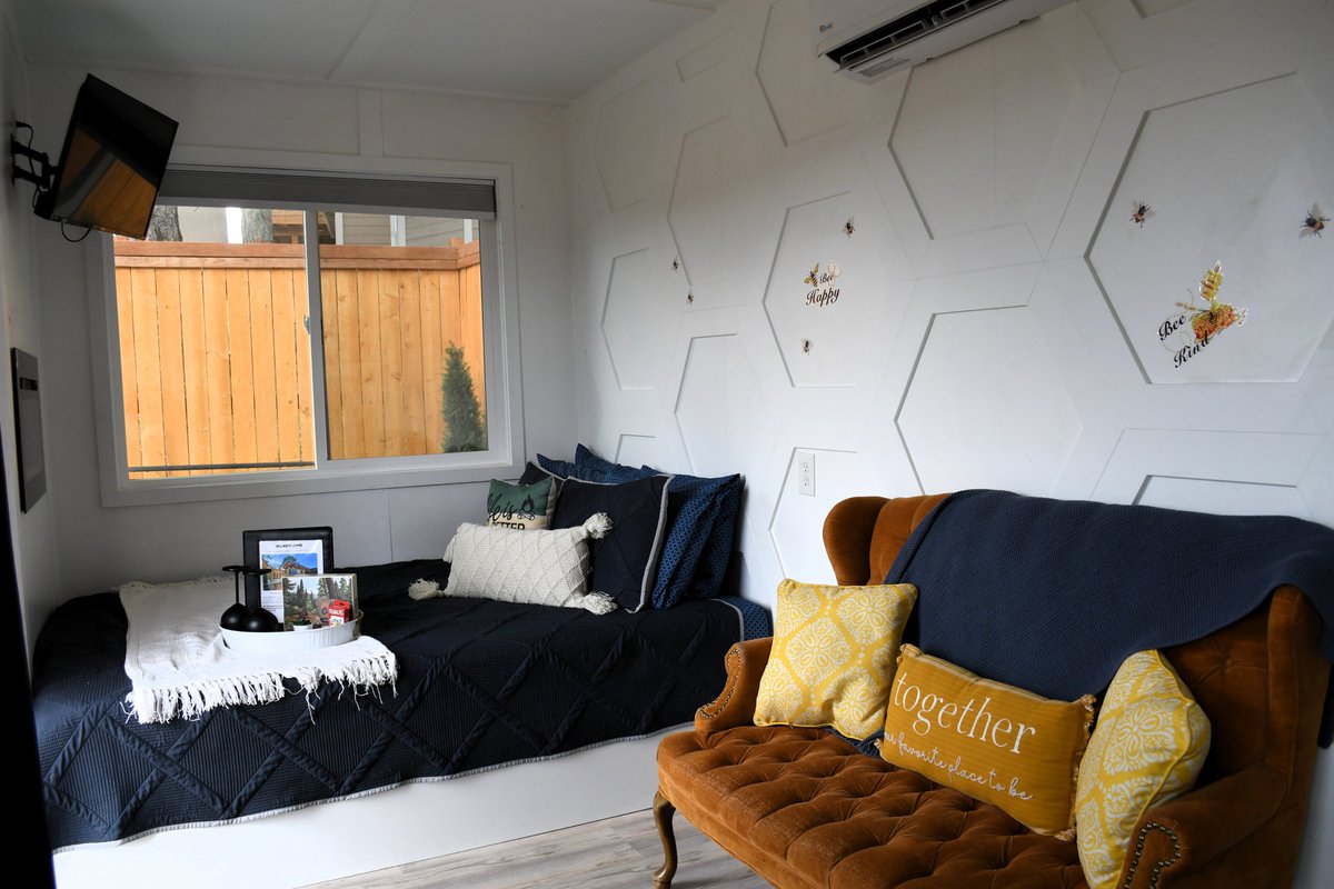 ChrisJeub's tweet photo. Honeycomb just had its best month ever — beat our old venue record. The driver: one sauna addition. Cost ~$40K to build, already clawed back ~20% of that in a single month's gross bookings. Land beats listings. #Glamping #LandDevelopment https://t.co/RKaL5TYOBX