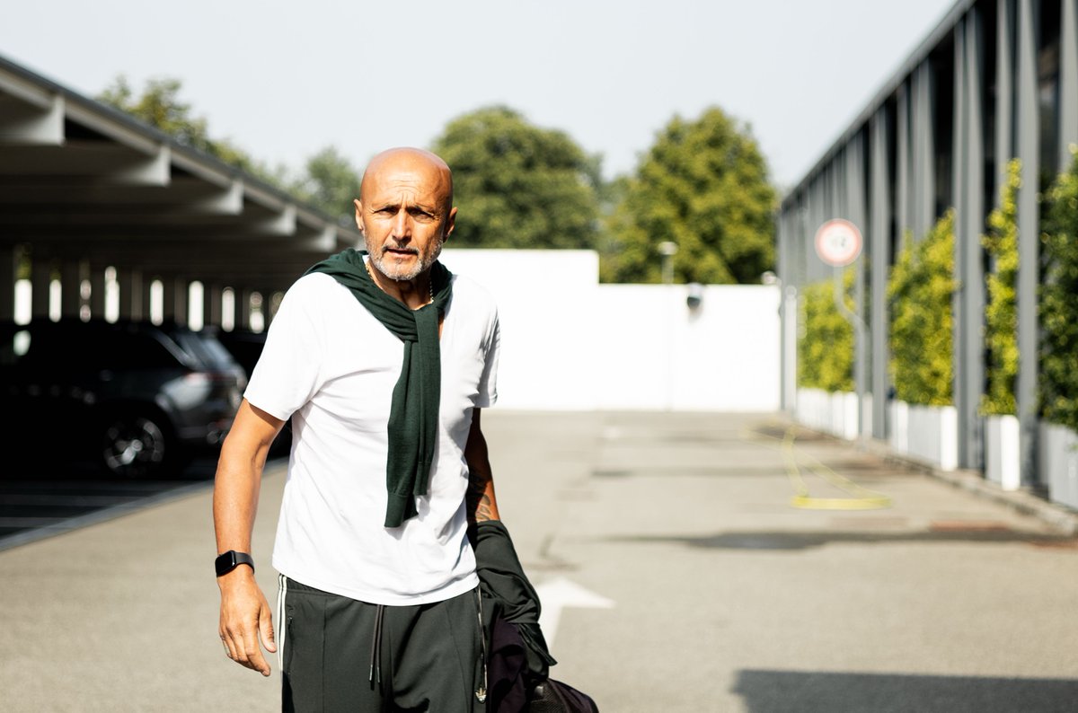 JuventusFC tweet media