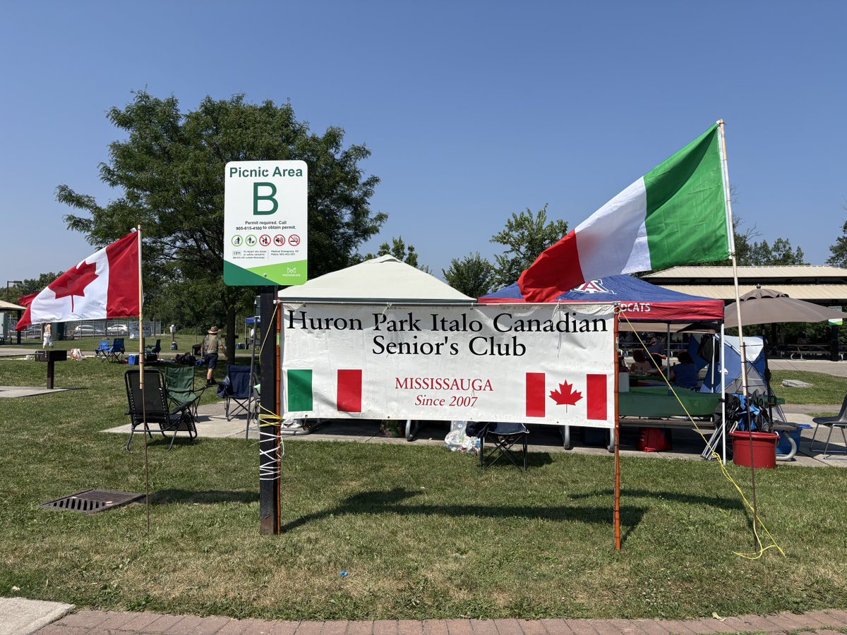 carolynhparrish's tweet photo. Delightful Sunday afternoon with Frank Stendardo’s Italian seniors who had great weather for their annual picnic at Huron Park. MPP Rudy Cuzzetto joined the party. Everyone enjoyed a fabulous chicken and pasta lunch basic with many shared add-ons brought by various groups. https://t.co/A2LrDkGmUW