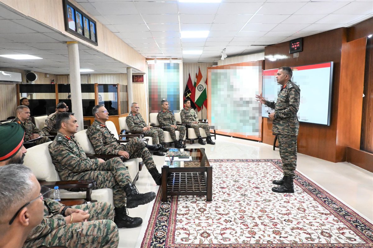 prodefencejammu's tweet photo. #WhiteKnightCorps | #OperationalReadiness 

#GOC @Whiteknight_IA visited operational locations of #AceOfSpadesDivision and #CIFRomeo to review the 𝗽𝗿𝗲𝘃𝗮𝗶𝗹𝗶𝗻𝗴 𝘀𝗲𝗰𝘂𝗿𝗶𝘁𝘆 𝘀𝗶𝘁𝘂𝗮𝘁𝗶𝗼𝗻 and 𝗼𝗽𝗲𝗿𝗮𝘁𝗶𝗼𝗻𝗮𝗹 𝗽𝗿𝗲𝗽𝗮𝗿𝗲𝗱𝗻𝗲𝘀𝘀. He commended all ranks for their 𝗶𝗻𝗱𝗼𝗺𝗶𝘁𝗮𝗯𝗹𝗲 𝘃𝗶𝗴𝗶𝗹𝗮𝗻𝗰𝗲, 𝗼𝗽𝗲𝗿𝗮𝘁𝗶𝗼𝗻𝗮𝗹 𝗲𝘅𝗰𝗲𝗹𝗹𝗲𝗻𝗰𝗲 and 𝘀𝘂𝘀𝘁𝗮𝗶𝗻𝗲𝗱 𝗰𝗼𝗺𝗺𝗶𝘁𝗺𝗲𝗻𝘁 towards maintaining a 𝘀𝗲𝗰𝘂𝗿𝗲 𝗮𝗻𝗱 𝘀𝘁𝗮𝗯𝗹𝗲 𝗲𝗻𝘃𝗶𝗿𝗼𝗻𝗺𝗲𝗻𝘁. Interacting with troops deployed, the #CorpsCommander appreciated their 𝗵𝗶𝗴𝗵 𝗺𝗼𝗿𝗮𝗹𝗲 and 𝗽𝗿𝗼𝗳𝗲𝘀𝘀𝗶𝗼𝗻𝗮𝗹𝗶𝘀𝗺. He was briefed on 𝗼𝗽𝗲𝗿𝗮𝘁𝗶𝗼𝗻𝗮𝗹 𝗽𝗿𝗲𝗽𝗮𝗿𝗲𝗱𝗻𝗲𝘀𝘀, 𝗰𝗮𝗽𝗮𝗯𝗶𝗹𝗶𝘁𝘆 𝗲𝗻𝗵𝗮𝗻𝗰𝗲𝗺𝗲𝗻𝘁, 𝘀𝘂𝗿𝘃𝗲𝗶𝗹𝗹𝗮𝗻𝗰𝗲 𝘀𝘆𝘀𝘁𝗲𝗺𝘀, 𝗽𝗿𝗲𝗰𝗶𝘀𝗶𝗼𝗻 𝘀𝘁𝗿𝗶𝗸𝗲 𝗰𝗮𝗽𝗮𝗯𝗶𝗹𝗶𝘁𝗶𝗲𝘀 and initiatives to strengthen 𝗿𝗲𝗮𝗱𝗶𝗻𝗲𝘀𝘀 𝗳𝗼𝗿 𝗳𝘂𝘁𝘂𝗿𝗲 𝘄𝗮𝗿𝗳𝗮𝗿𝗲.

𝗗𝗲𝘁𝗲𝗿𝗿𝗲𝗻𝗰𝗲 𝗧𝗵𝗿𝗼𝘂𝗴𝗵 𝗥𝗲𝗮𝗱𝗶𝗻𝗲𝘀𝘀. 𝗩𝗶𝗰𝘁𝗼𝗿𝘆 𝗧𝗵𝗿𝗼𝘂𝗴𝗵 𝗣𝗿𝗲𝗽𝗮𝗿𝗮𝘁𝗶𝗼𝗻.
𝗪𝗲 𝗦𝗲𝗿𝘃𝗲. 𝗪𝗲 𝗣𝗿𝗼𝘁𝗲𝗰𝘁.

@adgpi | @NorthernComd_IA | @SpokespersonMoD 
@ANI