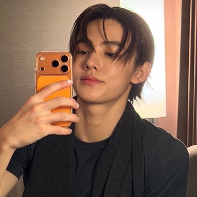 gesang lucuu tweet media