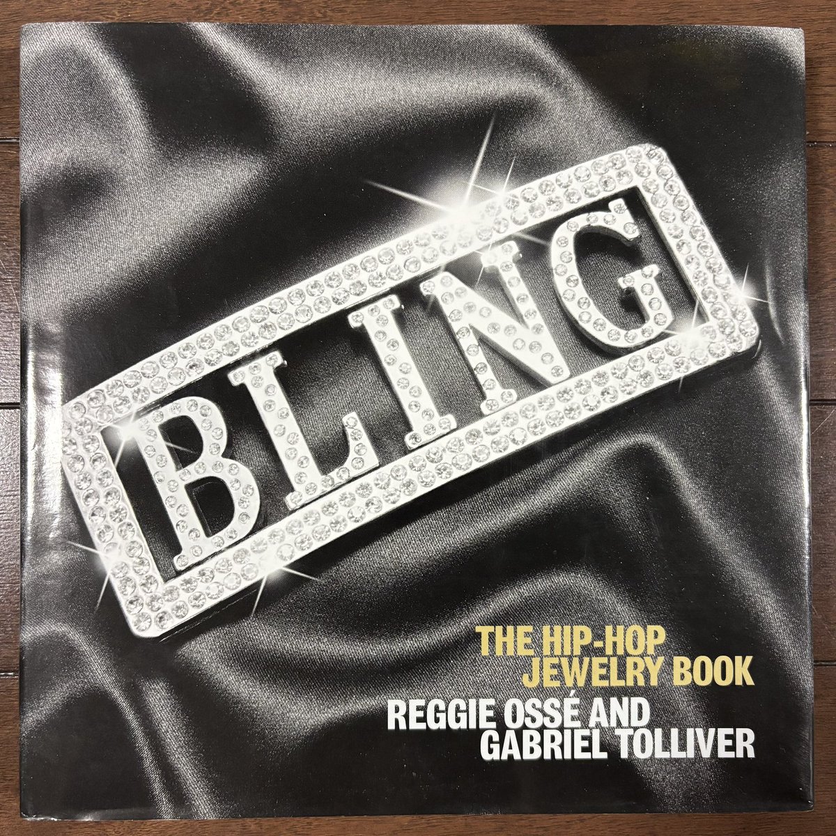 Bling (The Hip Hop Jewelry Book)