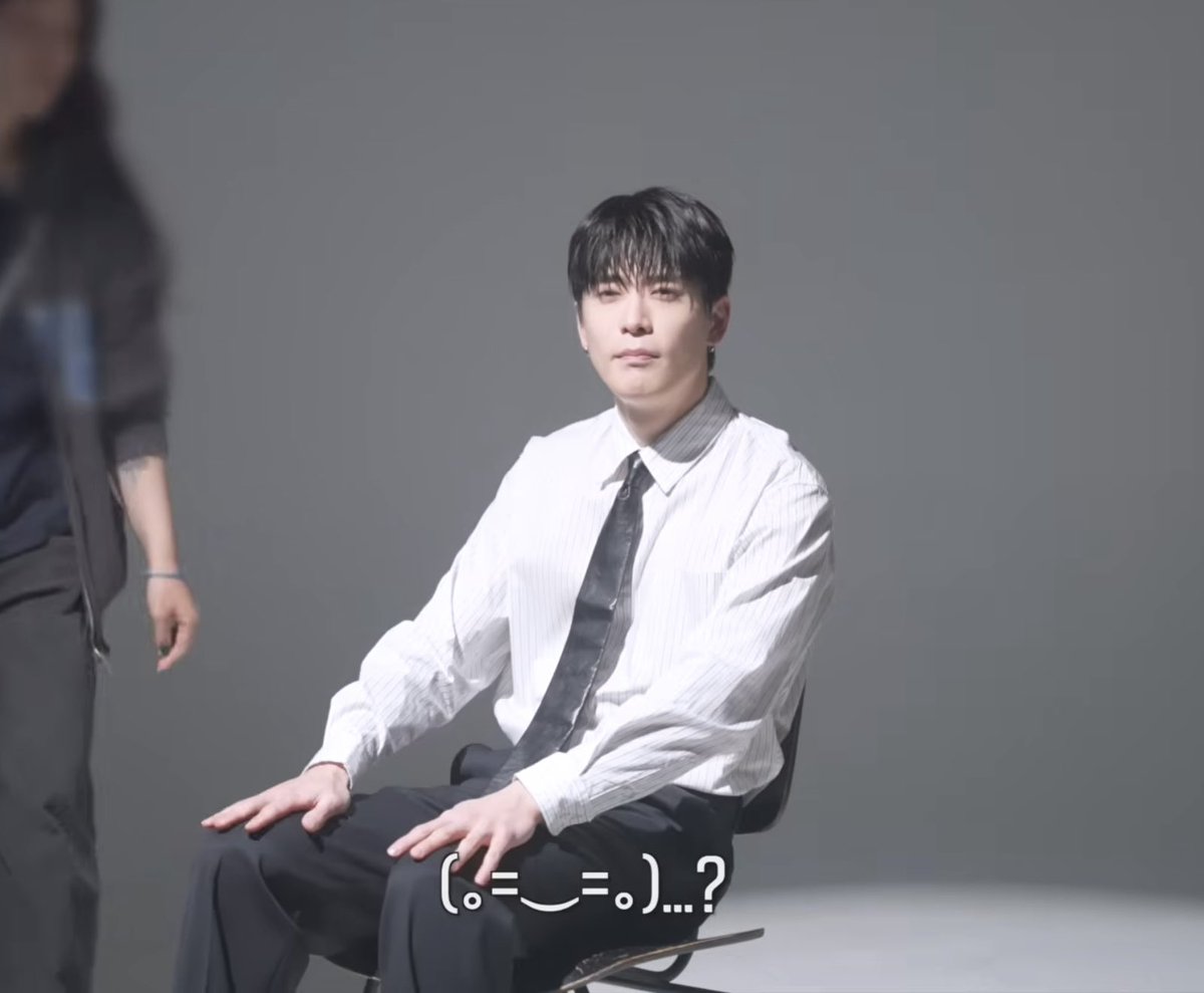 faiyx03's tweet photo. ส่งคอนแทคเลนให้ฮีเหอะ 5555555555555555555555 https://t.co/NJm3xy2fyH