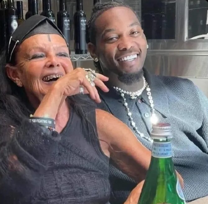 heisrichardz's tweet photo. I still can't believe Offset cheated on Cardi B with this old woman https://t.co/W3SdcFAtpC