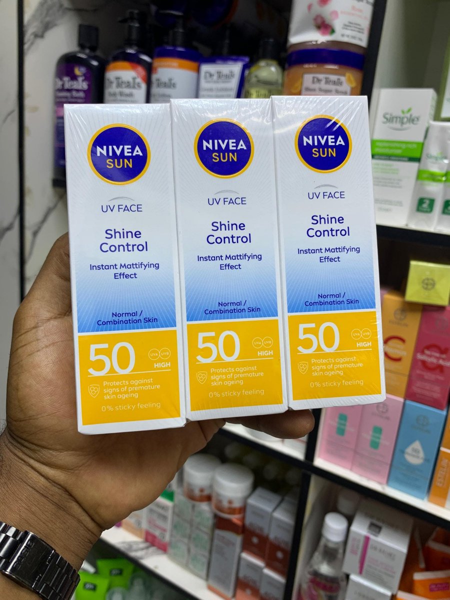 FormulaCosmeti's tweet photo. ☀️ NIVEA SUN UV FACE SHINE CONTROL SPF 50 🔥

Wholesale: ₦120,000 for 12 pcs (₦10k each)

Instant Mattifying • SPF 50 • 0% Sticky

Normal/Combination Skin • Anti-ageing protection

DM/WhatsApp for bulk! 

#NiveaSun #SPF50 #Wholesale https://t.co/kawNoGN1Cu