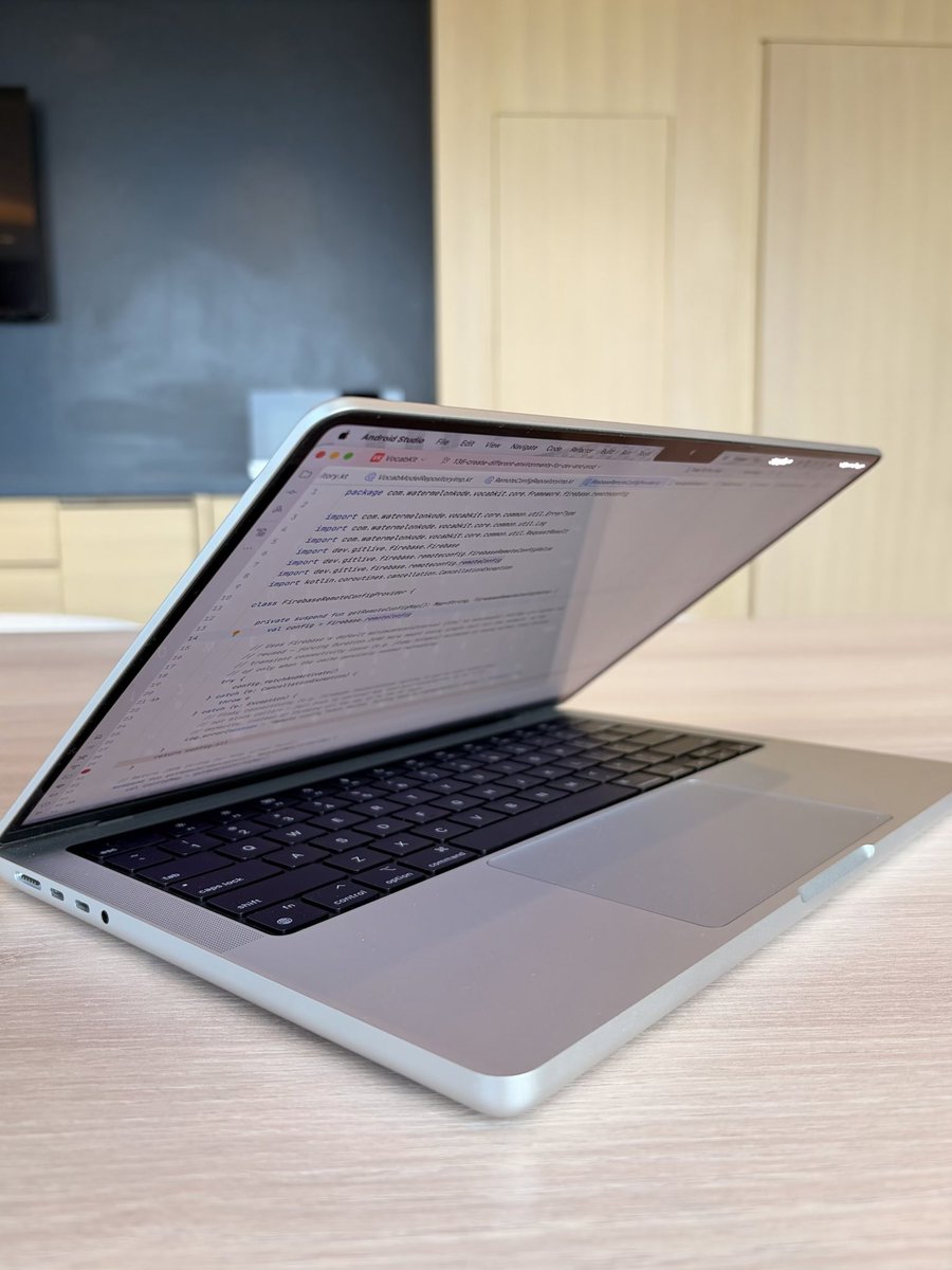 canerkaseler's tweet photo. Compose Multiplatform for iOS just went stable: VoiceOver support, native-like scrolling, real SwiftUI interop, ~9MB overhead. This isn’t “promising” anymore, it’s production.
#ComposeMultiplatform #macbook #androiddeveloper #iosdeveloper #kotlin https://t.co/vEDApYBPhI