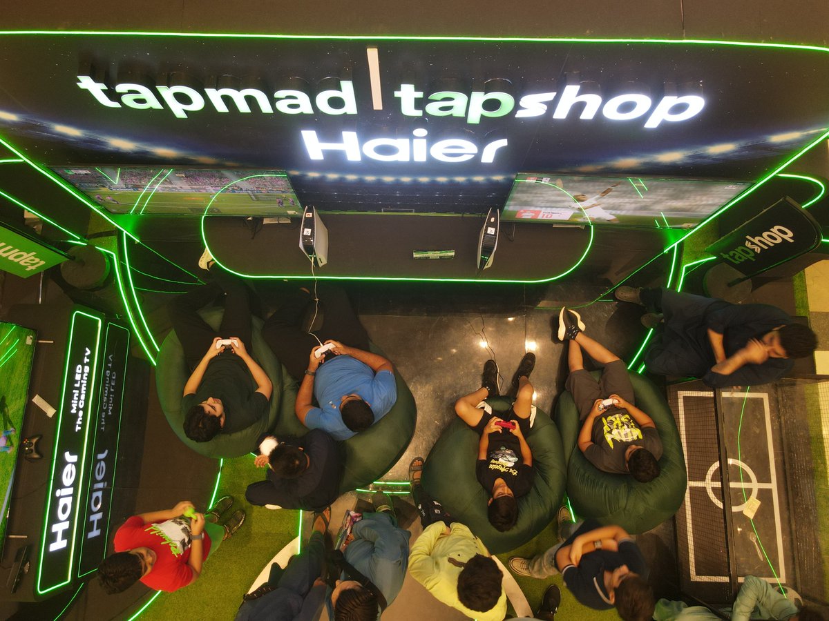 HaierPakistan's tweet photo. Day 2 of the Haier x tapmad Victory League kept the momentum going with exciting matches, competitive energy, and a gaming atmosphere that had everyone tuned in at Dolmen Mall.
#Haier #MoreCreationMorePossibilities
#HaierLED #tapmad #tapshop
#VictoryLeague #Tekken8 #EAFC26 https://t.co/mHtJzl6FI3