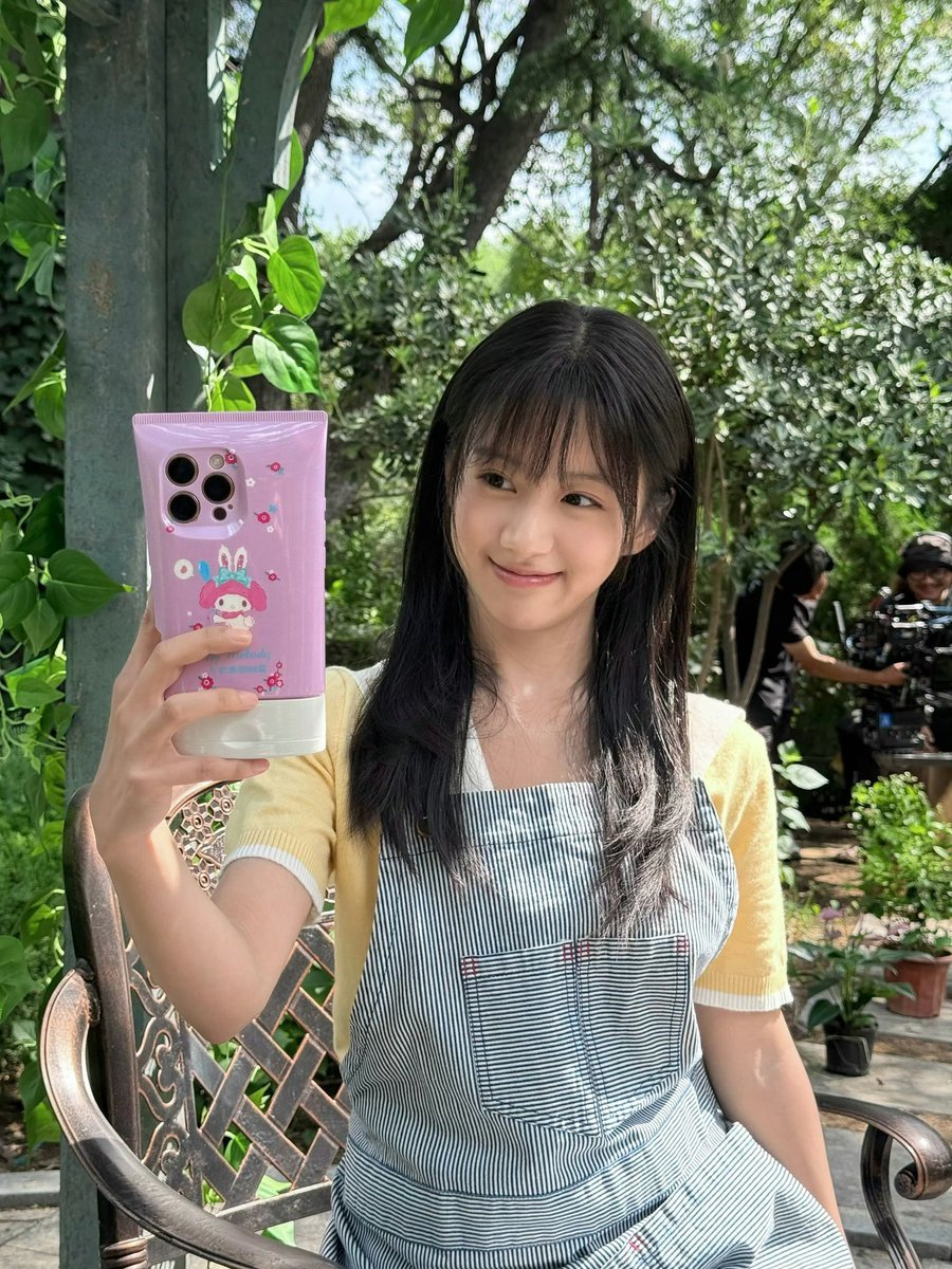 ivy, bao tweet media