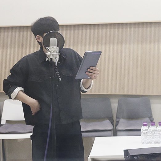 luv_u1101's tweet photo. 허리손 밍기님... 좋음👀
https://t.co/L5XPR0x4Ek https://t.co/5SmT2LkbBk