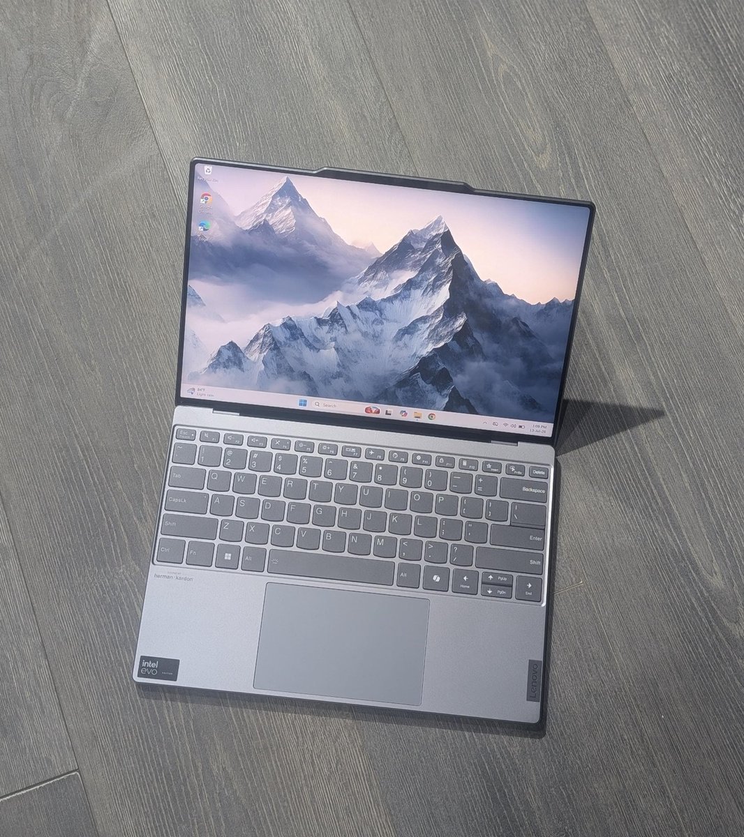 _sw3ft's tweet photo. 🏷️🏷️🏷️

Mint Condition 
Lenovo Thinkbook 13x G4 IMH
13.5" IPS 2.8K Touchscreen 120Hz Display
Intel Core Ultra 9 185H 14th Gen
32gb RAM/2TB SSD 
Backlit Keyboard 
Facial Recognition 
Fingerprint Reader 
Three USB-C Thunderbolt 4 Ports
• Windows 11 Pro

Price: ₦2.2M https://t.co/ZR1eLviMw7