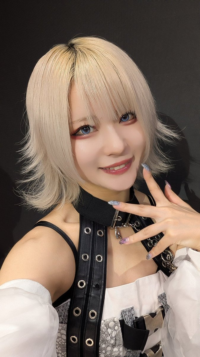 sunrisedingo's tweet photo. 香港のきらきら✨️のえるちゃん
（自撮りしてもらった https://t.co/YEX6ALGGjc