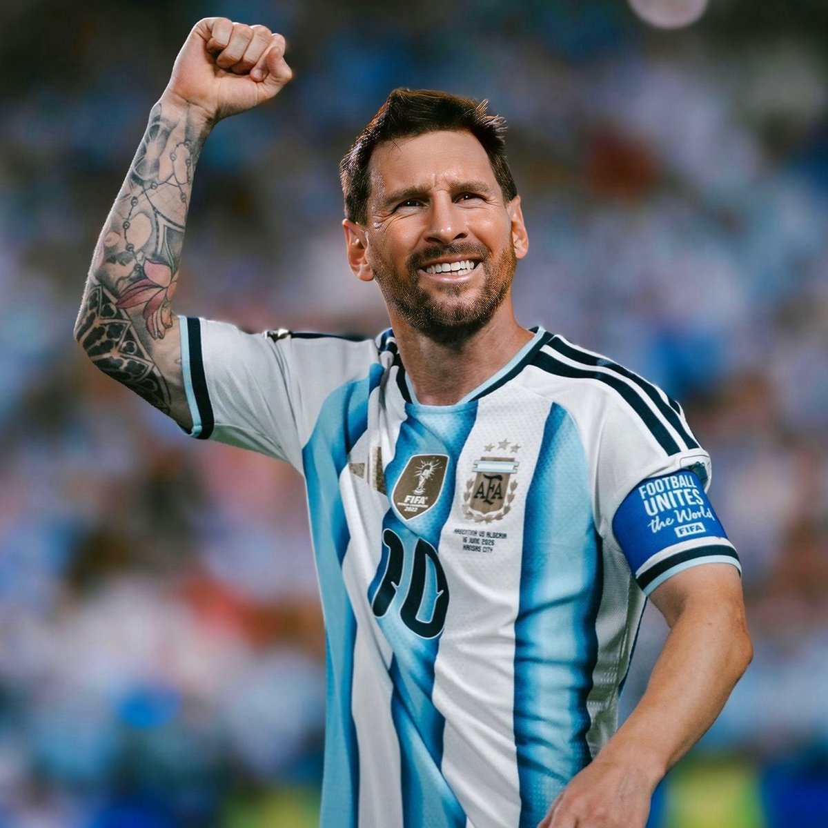 MessiXtraHQ's tweet photo. 🚨🗣️ Vozinha: 

I know the Portuguese (Cristiano Ronaldo) will be angry with me. but for me, Messi is unique. https://t.co/5OTrfz4Yc5