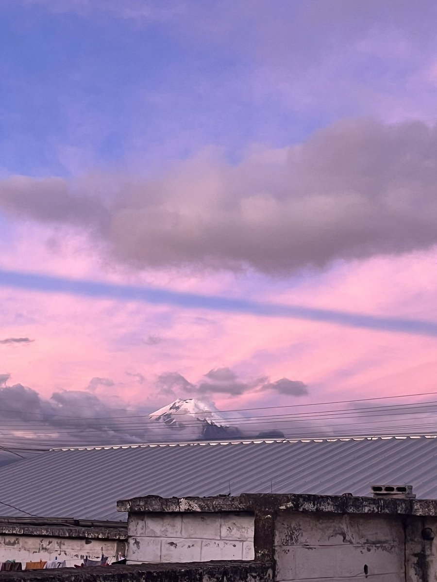 danisa_07's tweet photo. ☁️ https://t.co/rng5YxMx8W