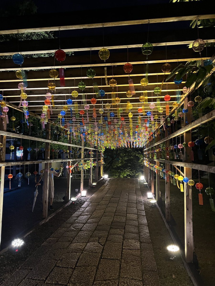 shimogamosalon's tweet photo. 8月は西教寺🏮夏詣🌌👘🌙
京都下鴨茶論➡️ #鴨コス コラボ🦆
滋賀県大津市坂本・西教寺🏮
風鈴参道🎐🫧昼枠＆夜枠🌃🌙
コスプレ撮影イベント開催決定🎊
夏のライトアップ期間🌠の
１ヶ月、少人数制、
分散開催致します👍✨
(日程詳細はリプ欄にて)

参加申込は🆕鴨コスDM、
公式LINEまで🦆⬇️
@kamo_cos https://t.co/jVYbU4XRnv