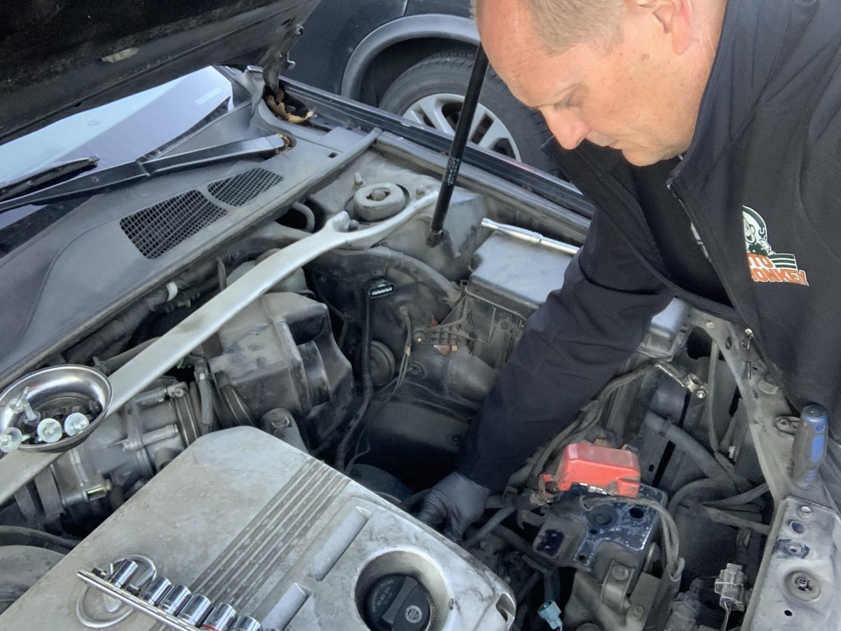 TheAutoMonkey1's tweet photo. Vehicle maintenance should work around your schedule—not the other way around. Fast booking. Professional mechanics. Service at your location. #automonkey https://t.co/KhpLQ0Ir7u