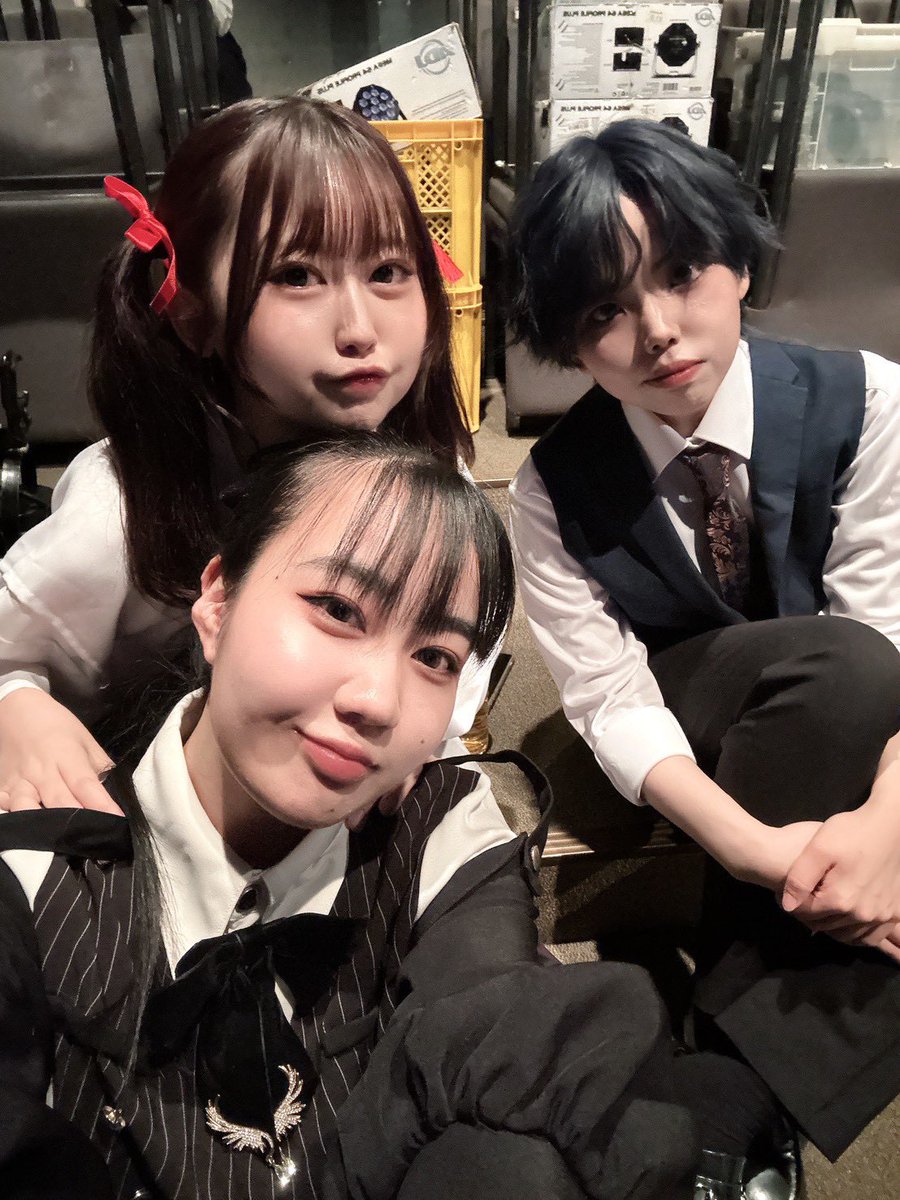 yuukiiro_'s tweet photo. #でっでび 小屋入り‼️
音響照明とセットと入るとまた一段とワクワクしますね🎶

さいきん、ずっとクルミヤビさんといる。クルミヤビさん。
ふたりともやさしくてだいすき。

そんなクルミヤビさんも出演する陸・伍、お待ちしてます✨

🎫https://t.co/3RTIBLWbZb

推し花💐
https://t.co/NkixXmpYiz https://t.co/bB1si6kbqp