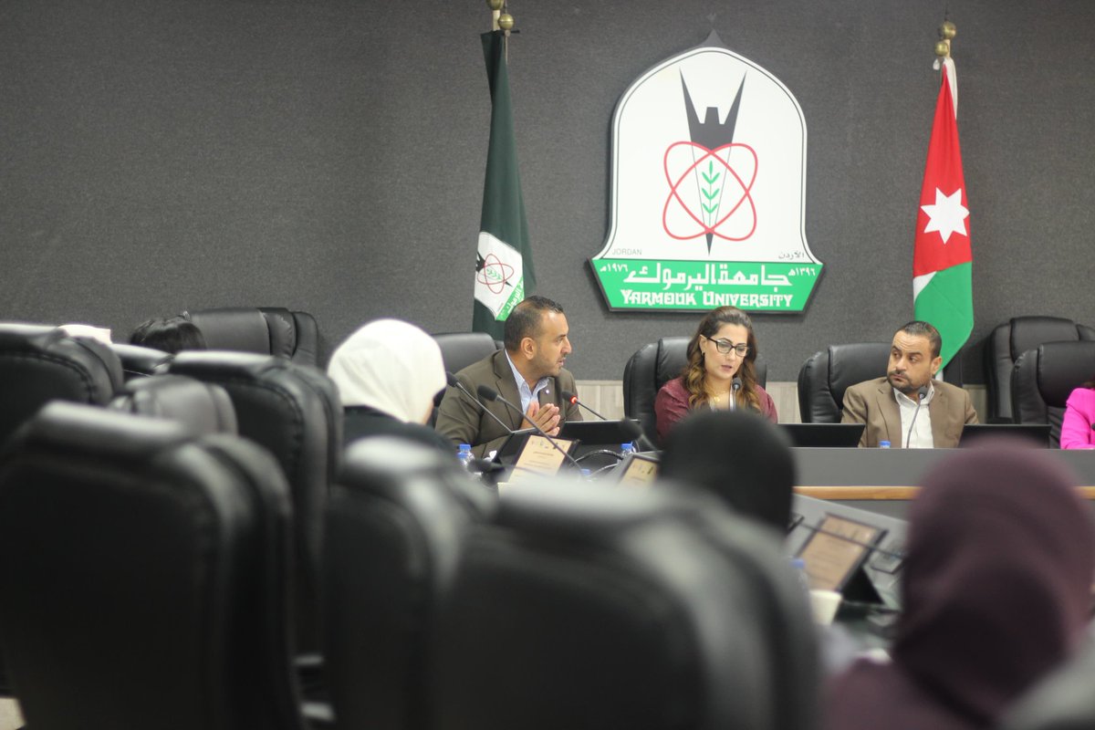 TahfeezA's tweet photo. كما استعرض الأستاذ أحمد شتيات، رئيس جمعية تحفيز، جهود الجمعية في الريادة والتطوير وتمكين المرأة، مؤكدًا أهمية تكامل الأدوار بين المؤسسات ودعم المبادرات التي توفر فرصًا للتطوير وبناء القدرات وتعزز المشاركة في التنمية الاقتصادية.

#تحفيز #الريادة #تمكين_المرأة https://t.co/aK3M4GwVtU