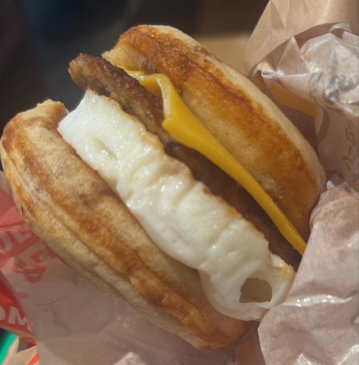 uta77am's tweet photo. マックグリドルふかふかでいちばんすき https://t.co/sib4MDnGZQ