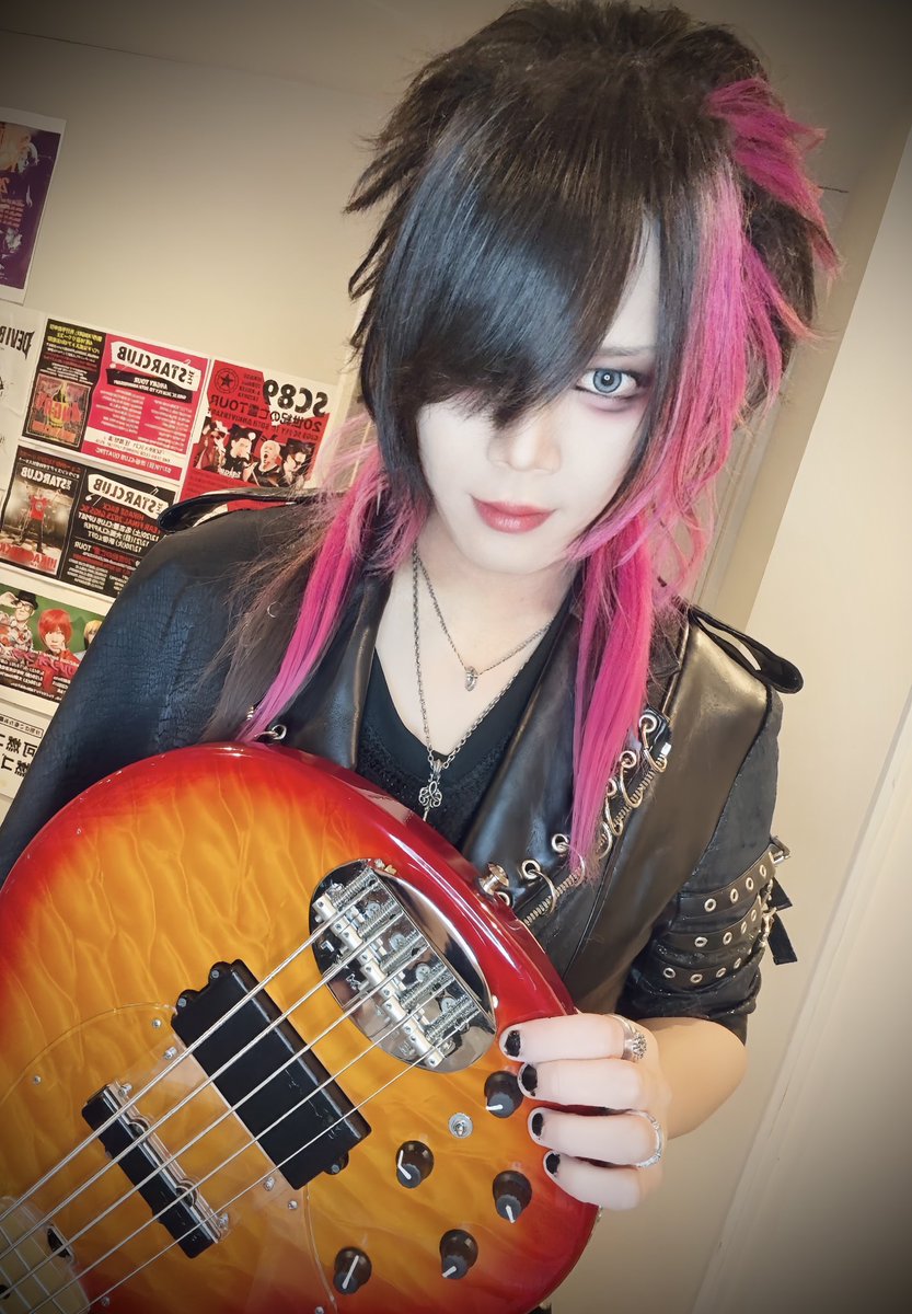 GERTENA_Toyo's tweet photo. 兄弟喧嘩大バトルツアー大阪編
お疲れ様でした！
サプライズがたくさんのとても幸せなライブだったね！
暑い中来てくれてありがとう！🫶🏻
明日の名古屋も最高な一日にしましょう！ https://t.co/hqTULbucGy