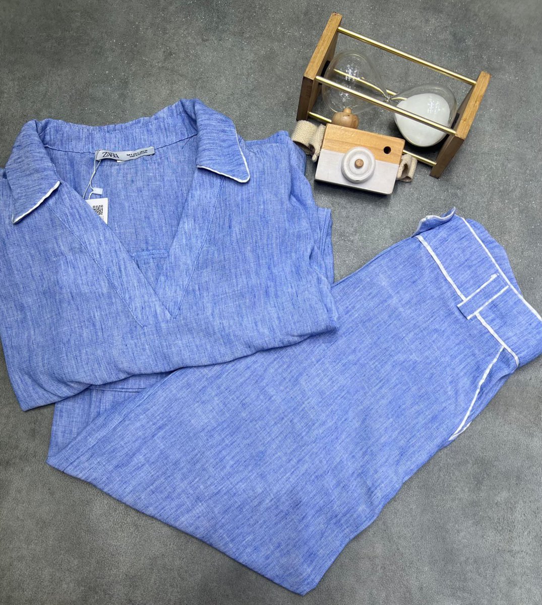 Be__Closet's tweet photo. ZR Luxe Chics Set🥰🥰

Size : S M L Fits XL

Price:45,000 Naira https://t.co/JaJrAtxQwf