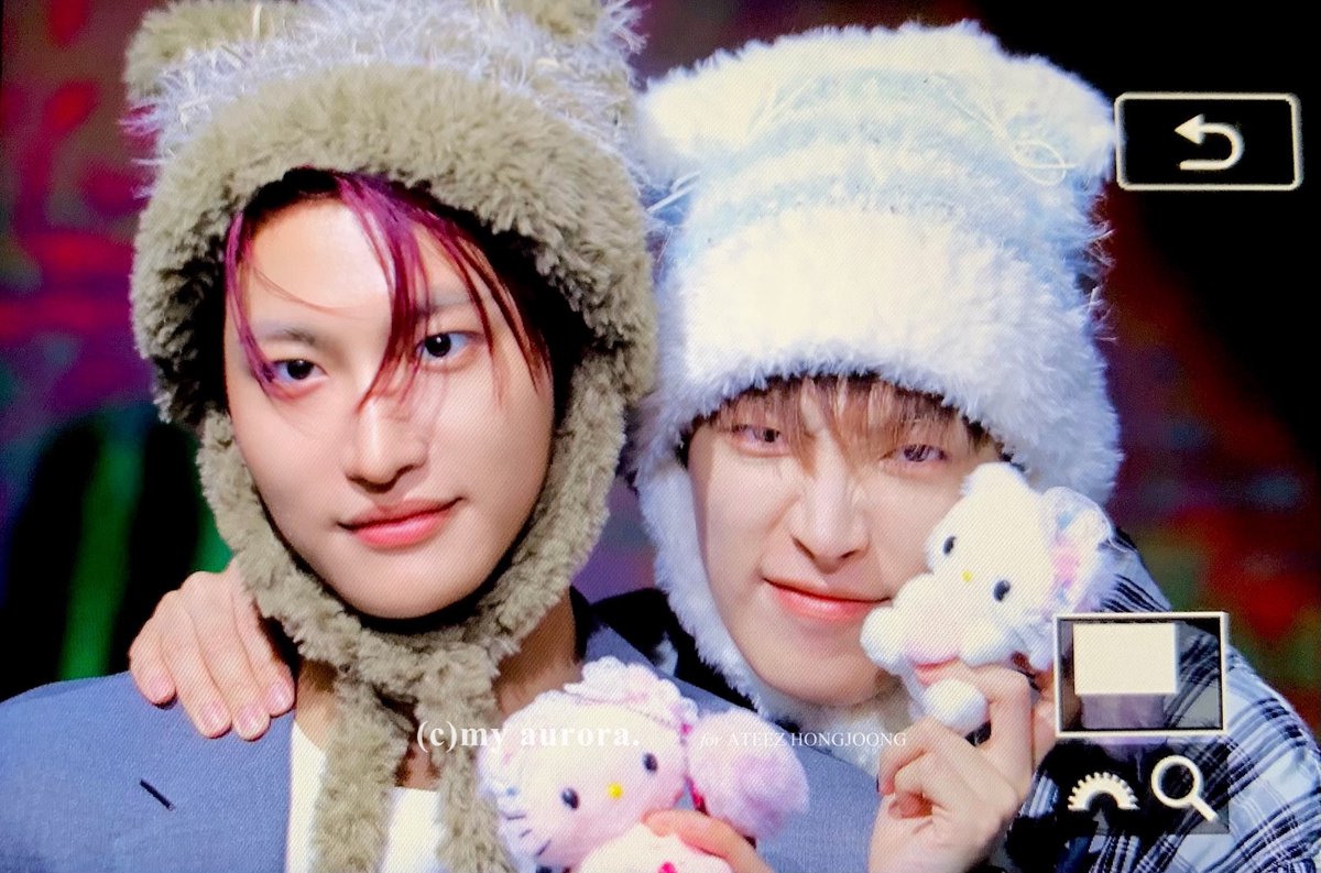 myaurora1107's tweet photo. 260713  
#홍중 #HONGJOONG #에이티즈 #ATEEZ https://t.co/QdaYQpCRgX