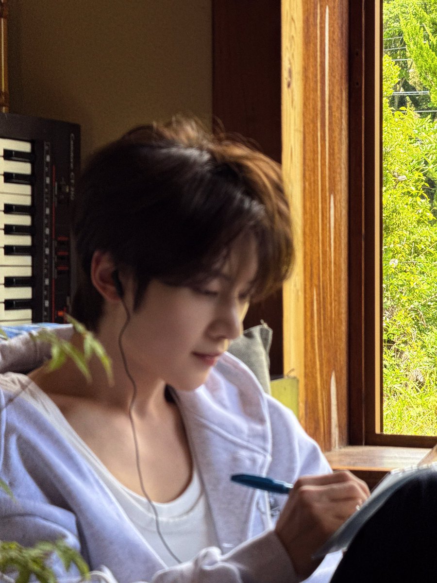 checkiam_'s tweet photo. 260713 제로베이스원 인스타그램 #석매튜 https://t.co/hItsyyWpT3