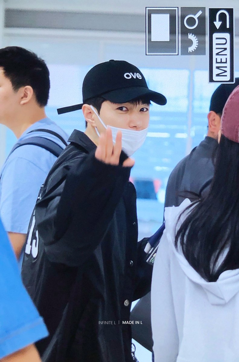 madeinL's tweet photo. 260713 ICN 엘깅이 잘가랏👋🏻 #엘 #명수 #김명수 https://t.co/h8OMJszcpQ