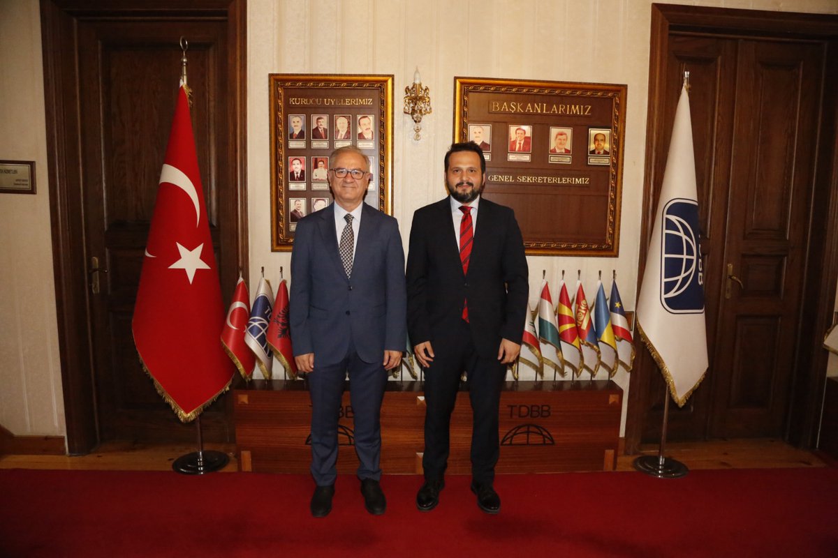 tdbbweb's tweet photo. Marmara Belediyeler Birliği Genel Sekreteri Sayın M. Cemil Arslan, Türk Dünyası Belediyeler Birliği'ni ziyaret etti.

Gerçekleştirilen ziyarette, yerel yönetimler alanındaki iş birliği imkânları ve ortak çalışma alanları üzerine görüş alışverişinde bulunuldu.

Nazik ziyaretleri için kendilerine teşekkür ederiz.