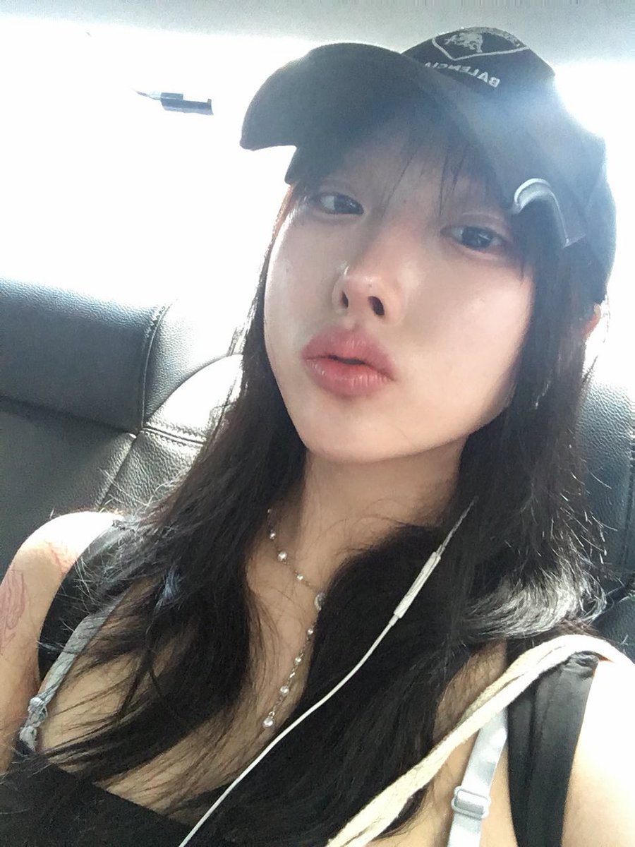 S2su_cos's tweet photo. 근황입니다 https://t.co/tB0k7BTsN4